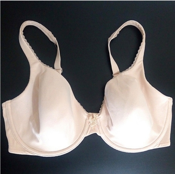 Victoria's Secret Body by Victoria Unlined Bra